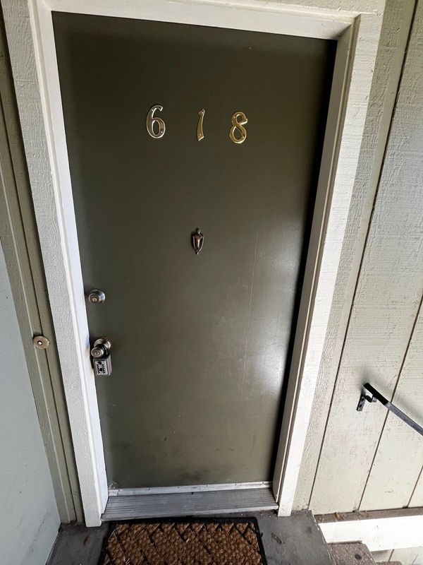 Building Photo - 618 Center St