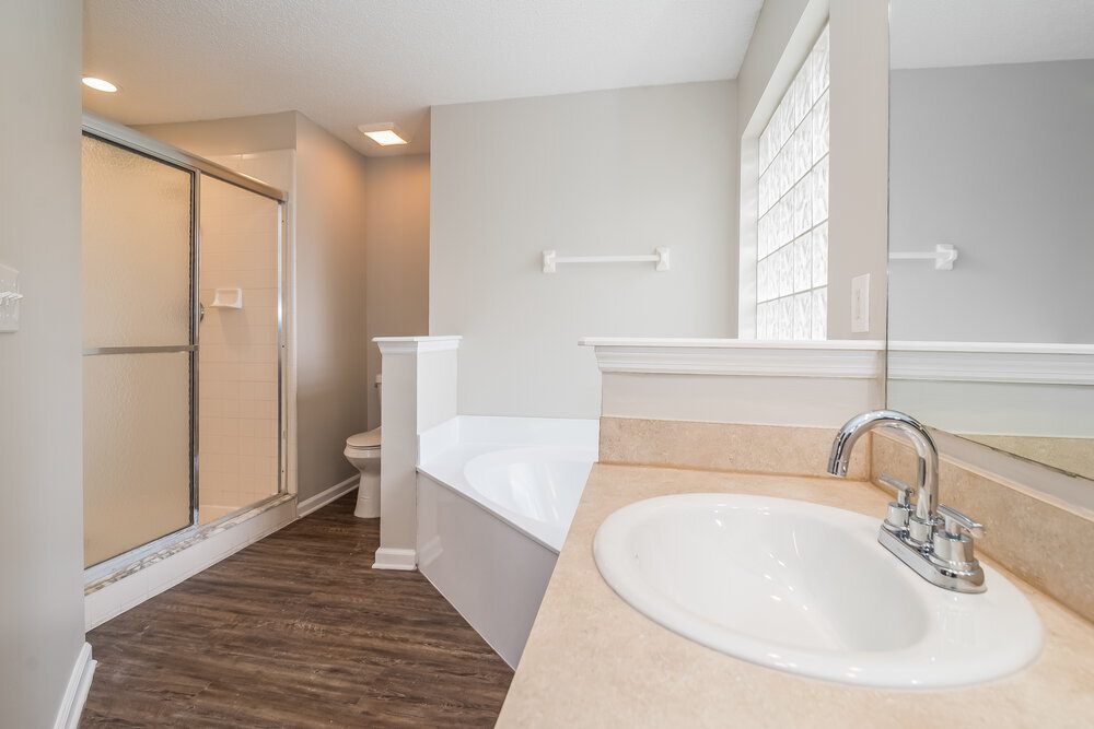 Building Photo - 7955 Ortega Bluff Pkwy