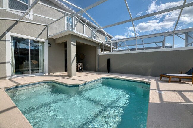 Building Photo - 1088 Leader St