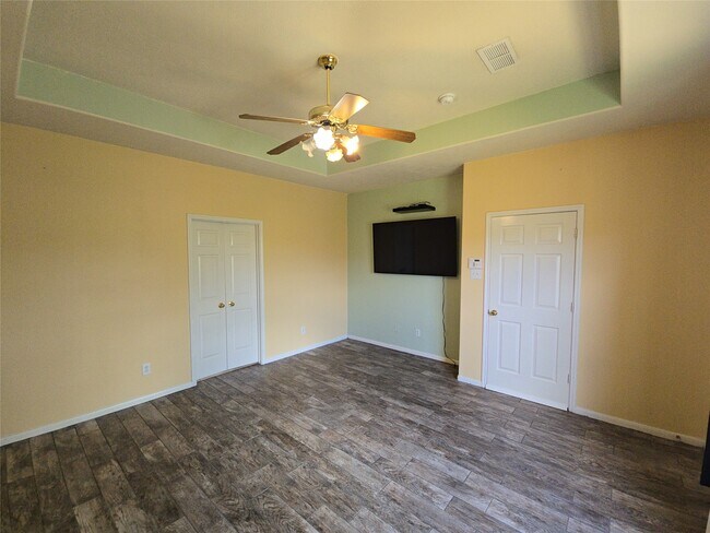 Building Photo - 1627 Park Harbor Estates Dr