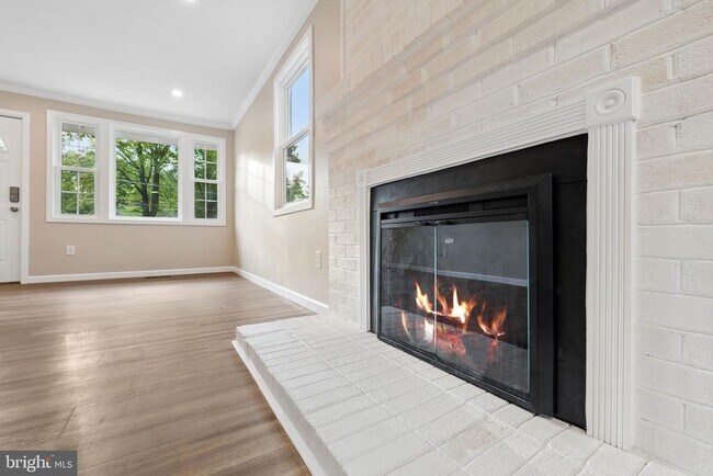 Building Photo - 17360 Tripoli Blvd