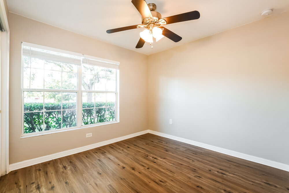 Building Photo - 1552 Truscott Ct