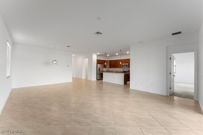 Building Photo - 14708 Cantabria Dr