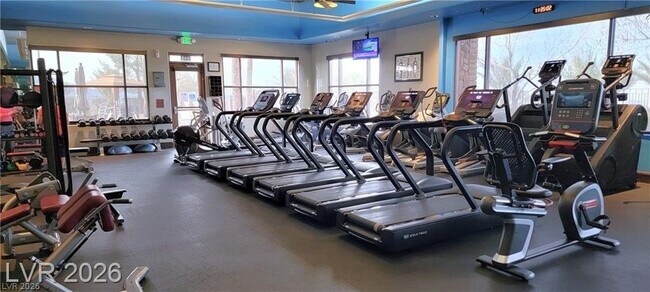 Building Photo - 2909 Valvent Ct