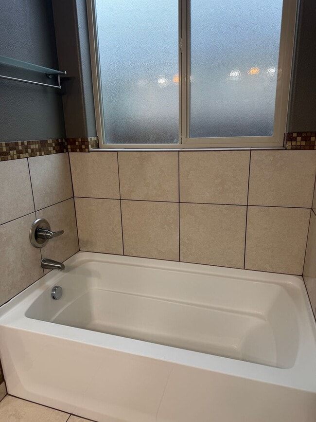 Building Photo - Beautiful Home In Quiet Neighborhood! Landscaping Included!