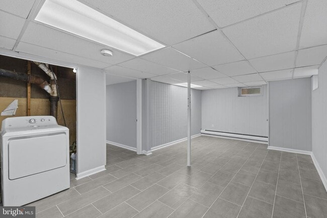 Building Photo - 18 Armor Ct