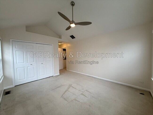 Building Photo - 110 Allerton Dr
