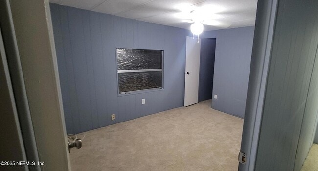 Building Photo - 10906 Olivewood Ln