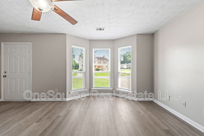 Building Photo - 3606 N Hopkins Ct
