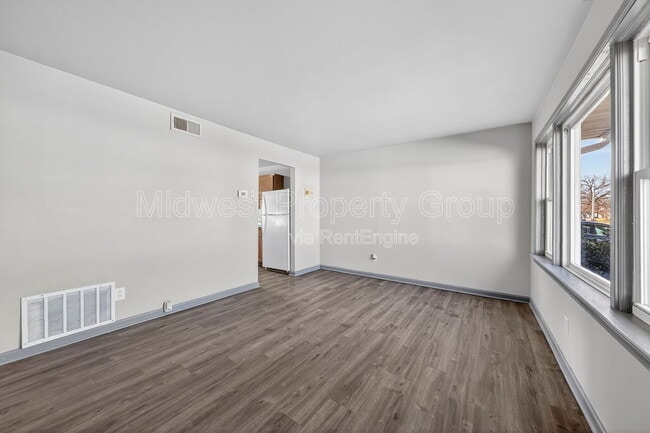 Building Photo - 4508 Ashby Rd