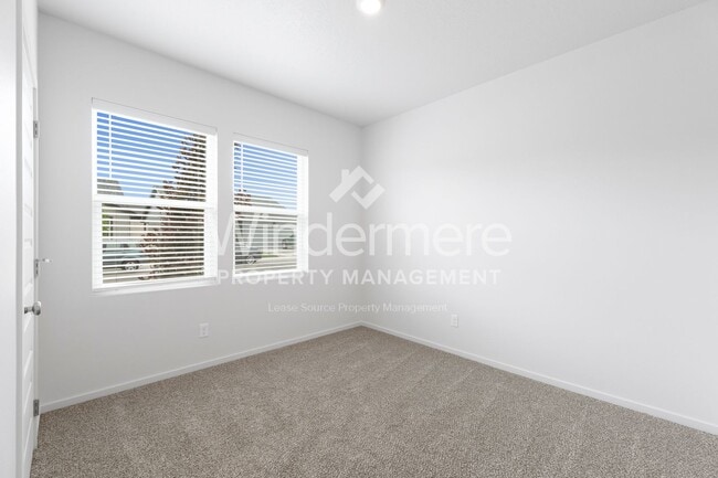 Building Photo - 3569 S Keller Ln