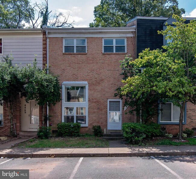 Building Photo - 8467 Ivy Glen Ct
