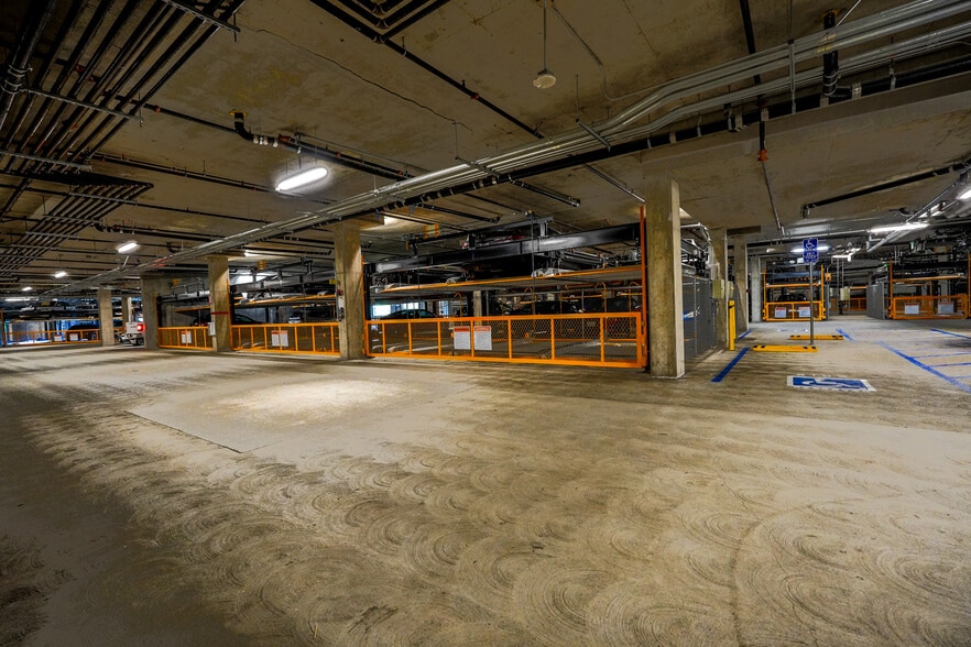 Building Photo - 260 Brooklyn Basin Wy
