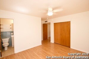 Building Photo - 922 Sumner Dr
