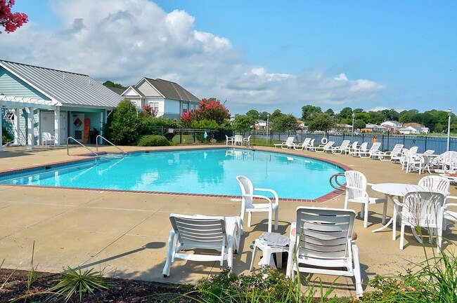 Building Photo - FOR RENT - NORFOLK!