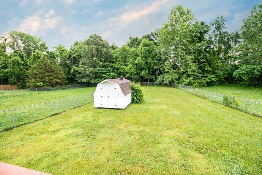 Building Photo - 1805 Colt Dr