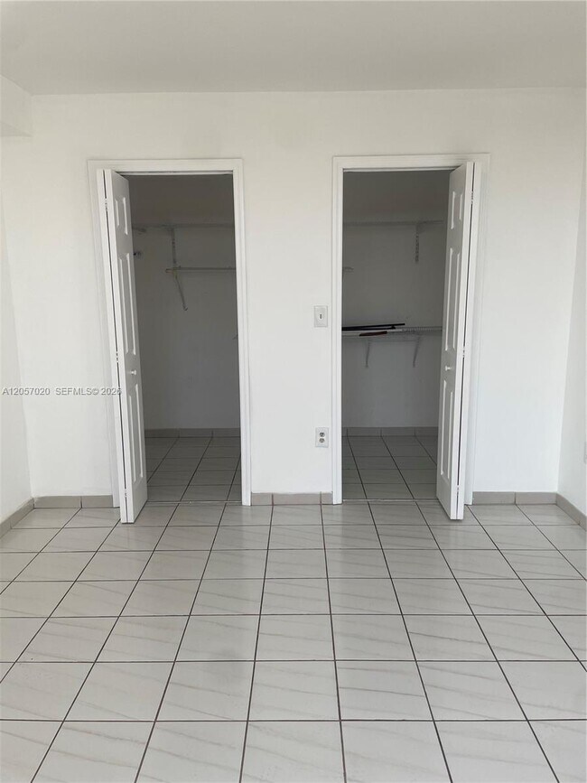 Building Photo - 11780 SW 18th St