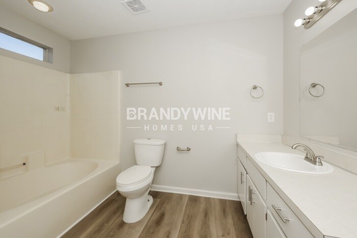 Building Photo - 5929 Colchester Dr