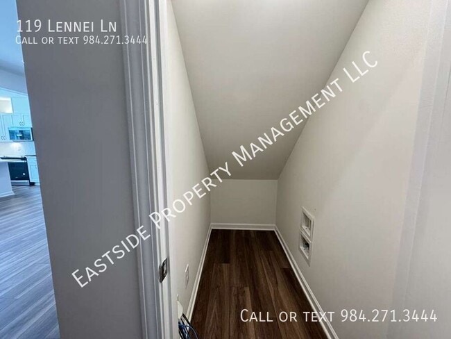 Building Photo - 119 Lennei Ln