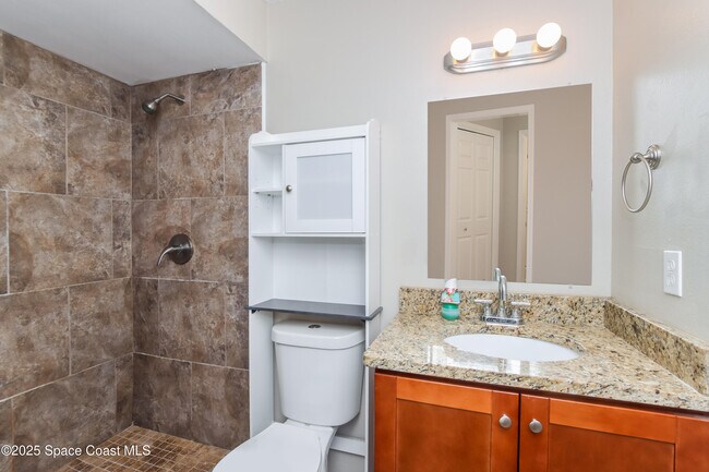 Building Photo - 2291 Macedo Rd NE