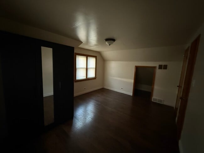 Building Photo - 5235 Long Ave