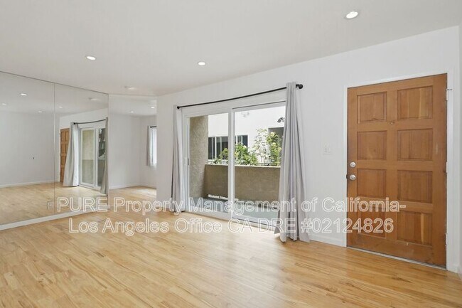 Building Photo - 2623 4th St