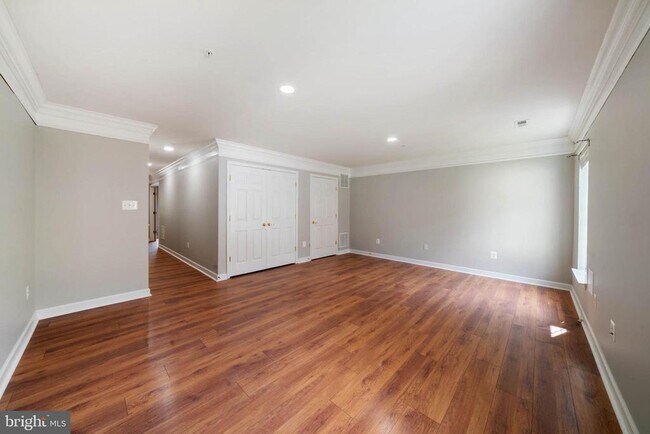 Building Photo - 3616 Sprigg St S