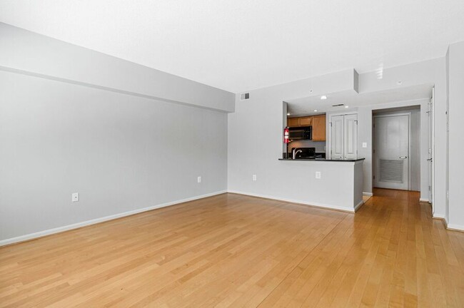 Building Photo - 1225 13th St NW