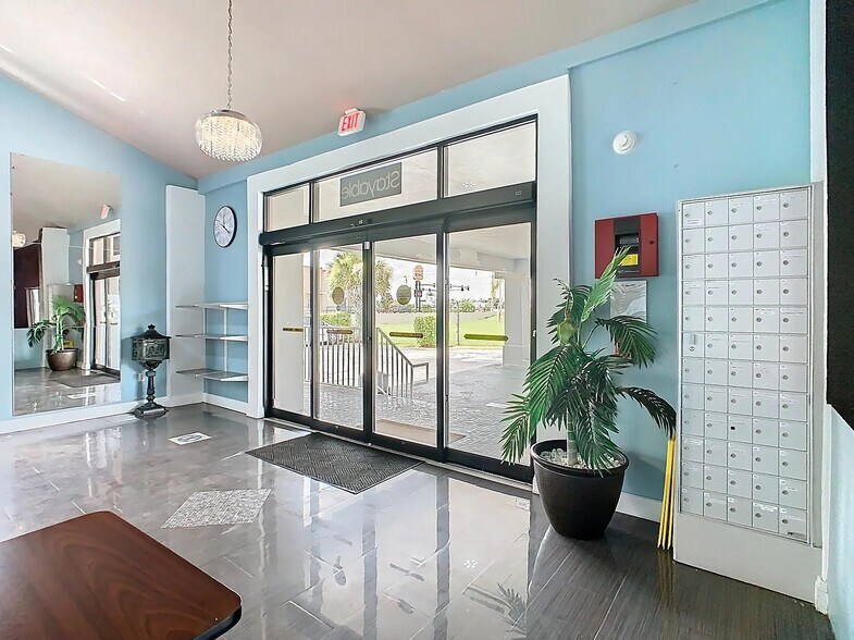 Building Photo - 44199 US-27
