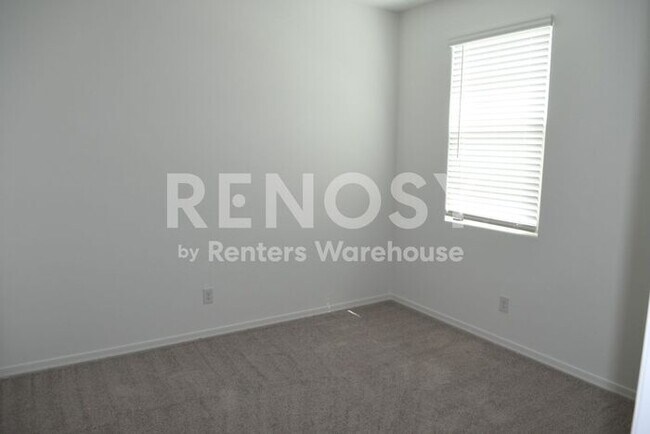 Building Photo - Almost New 4 Br+Den+Loft 3.5 Ba 3 Cg in Sienna Hills Next to Verrado in Buckeye