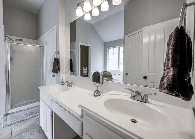 Building Photo - 509 Dusty Leather Ct