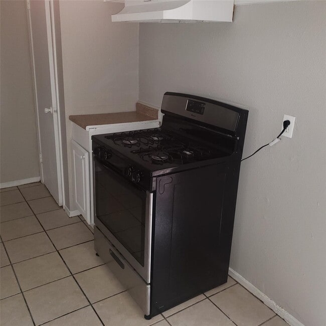 Building Photo - 12931 Southbridge Rd