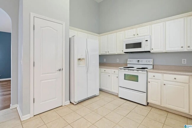 Building Photo - Magnolia Trail