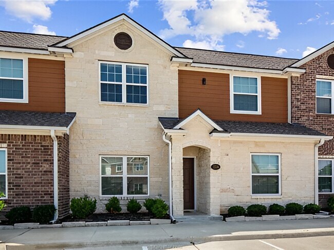 Property - 301 Southwest Pky