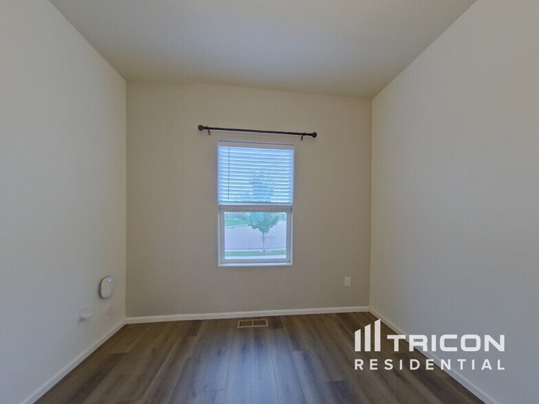 Building Photo - 7115 Shavano Cir