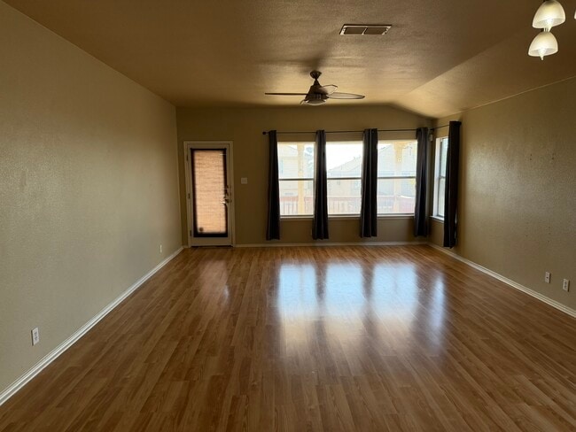 Building Photo - 9626 Anderson Way