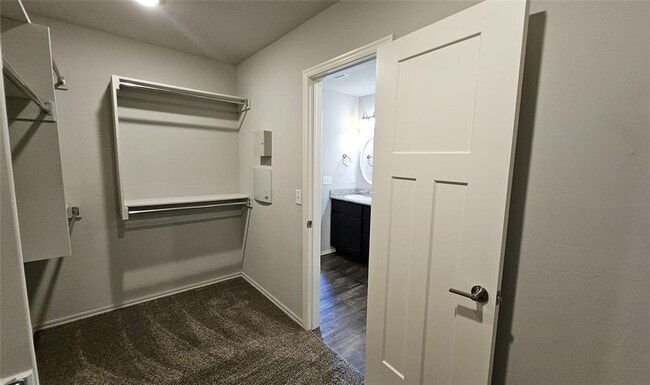 Building Photo - 8801 SW 45th St