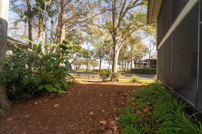 Building Photo - 21 Cristina Ct