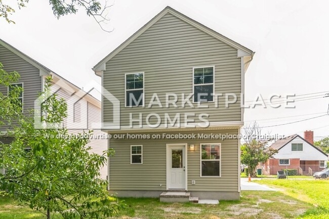 Building Photo - 542 Wilson St