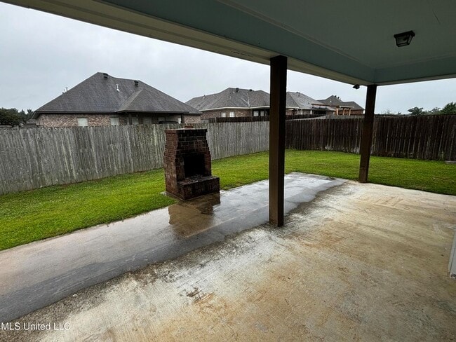 Building Photo - 221 Greenfield Ridge Dr