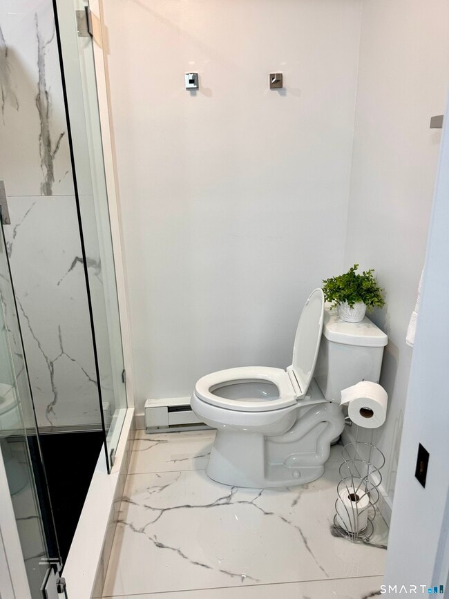 Building Photo - 25 Padanaram Rd