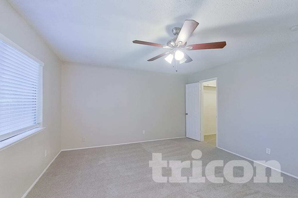 Building Photo - 1610 Pilot Way
