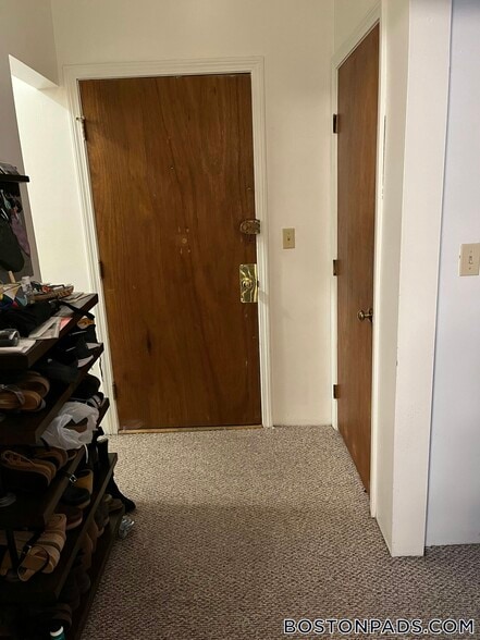 Building Photo - 111 Norway St