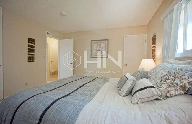 Building Photo - 3708 Colet Terrace