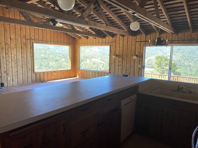 Building Photo - 65 E Carmel Valley Rd