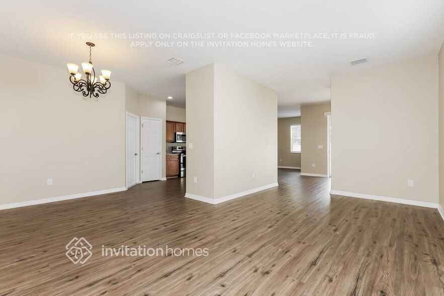 Building Photo - 10329 Celtic Ash Dr