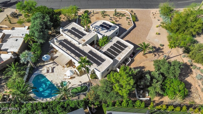 Building Photo - 9447 E Calle De Valle Dr