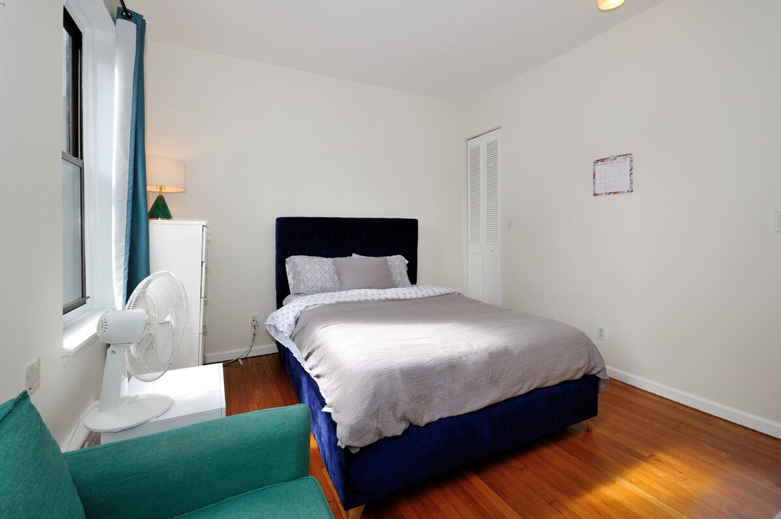 Building Photo - 1503 1st Ave