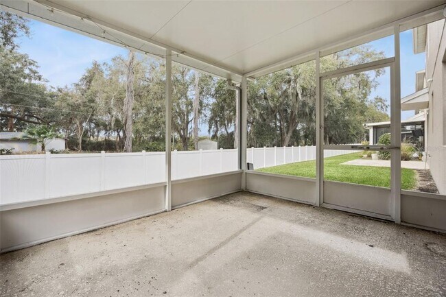 Building Photo - 1440 Scarlet Oak Loop