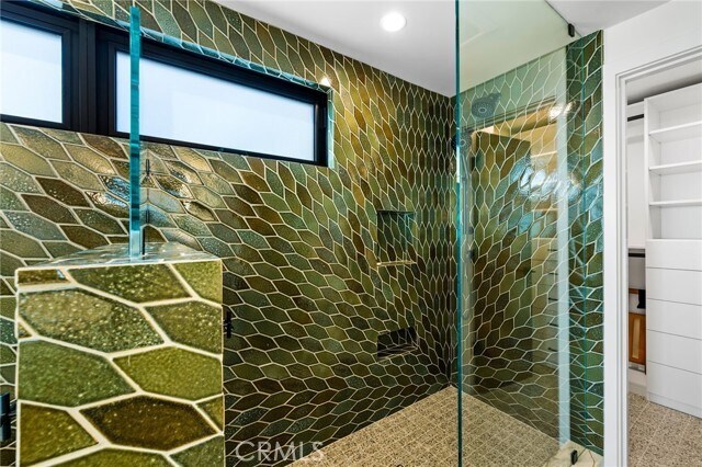 Building Photo - 1412 E Oceanfront